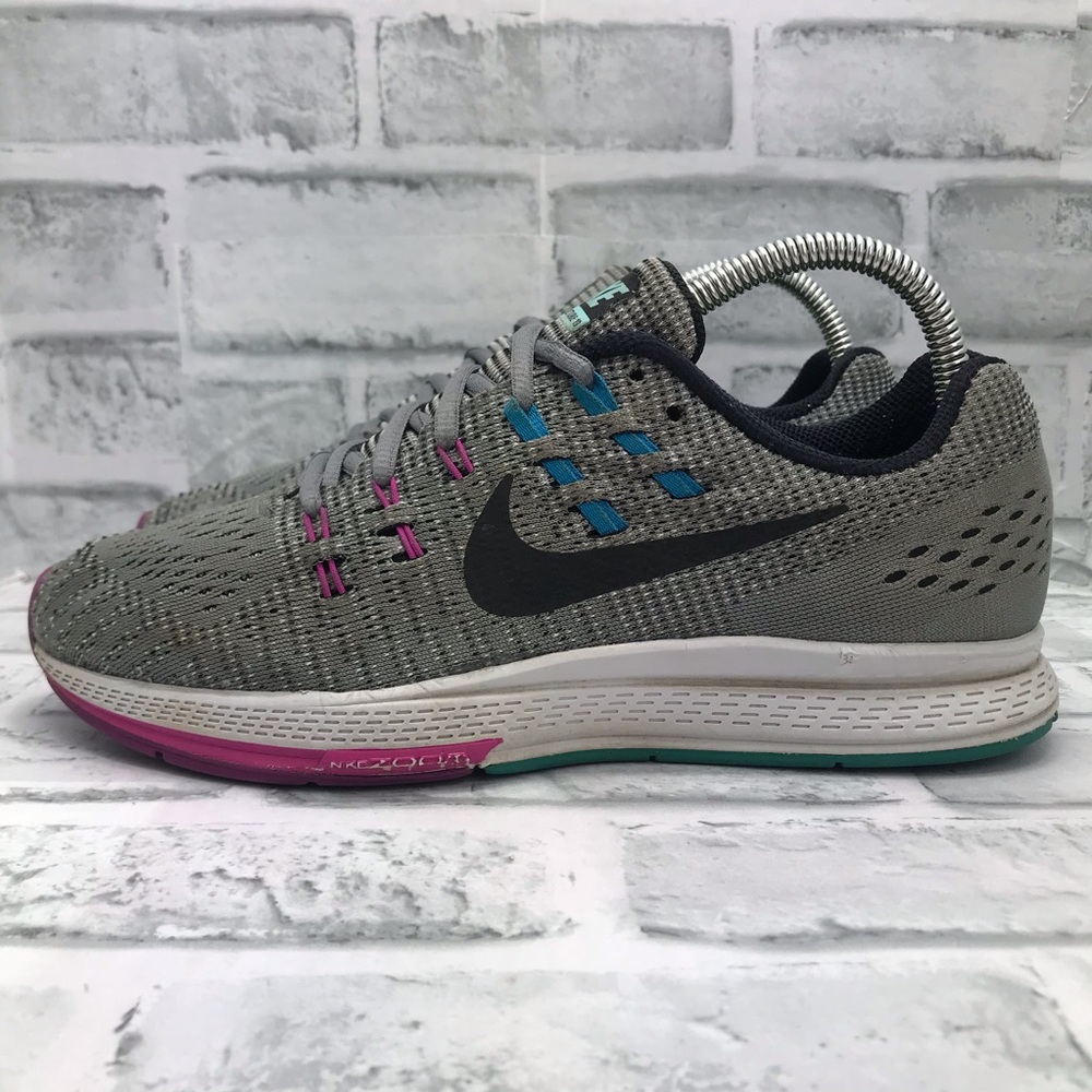 NIKE Zoom Structure 19 - Picture 3 of 8